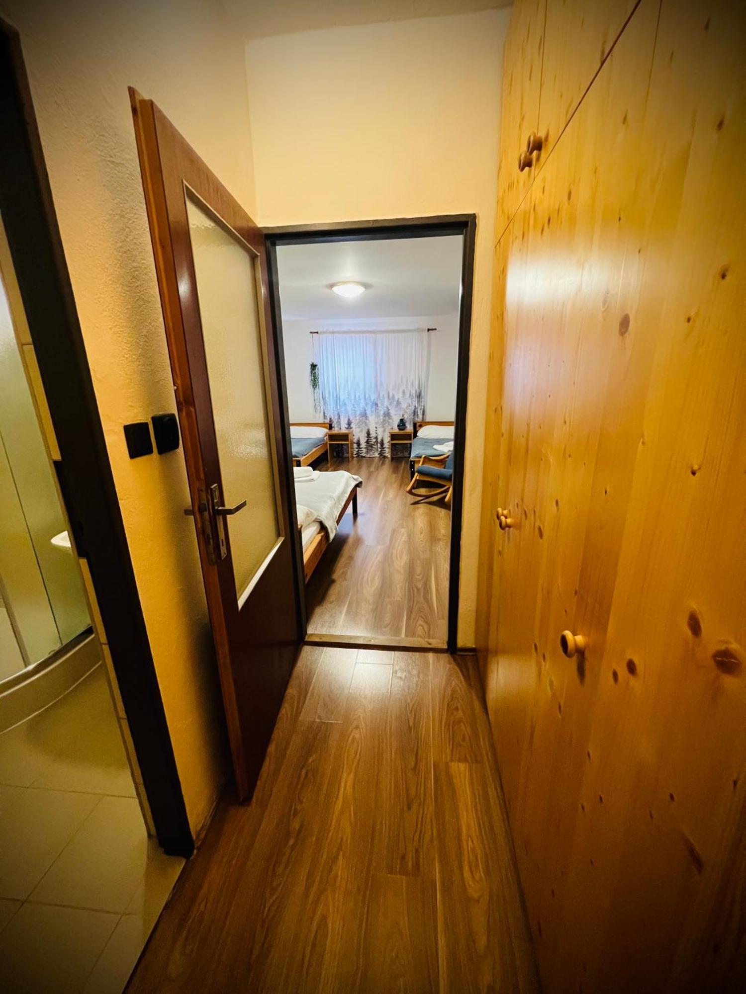 Bystra 94 Profibikers Hotel Ngoại thất bức ảnh